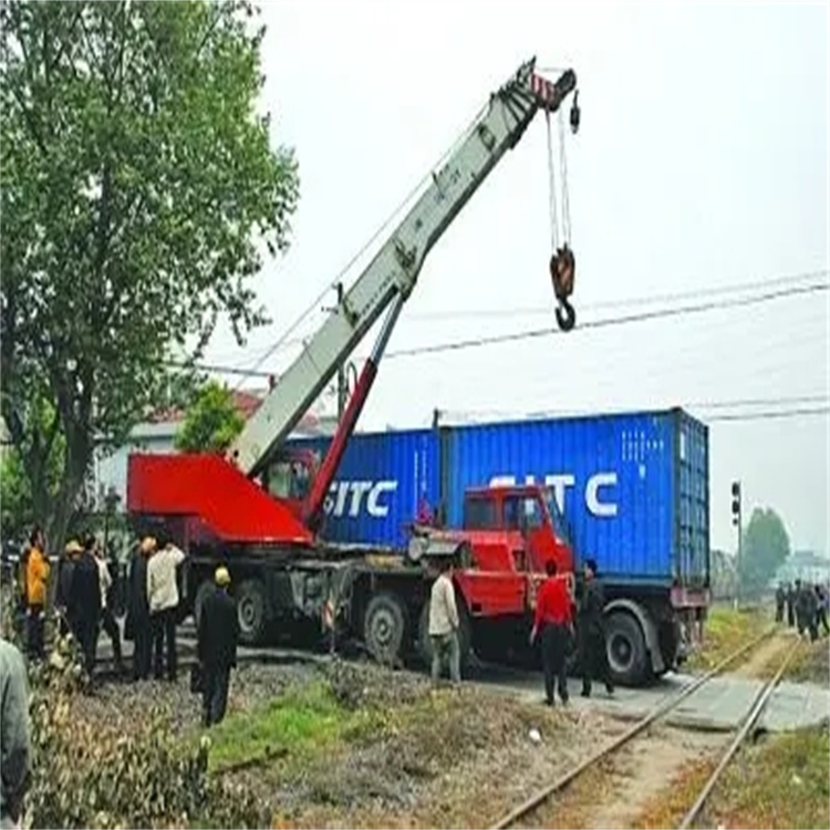 竹根滩镇如何快速找到附近的吊车救援公司